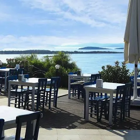 Akay Garden Family Club Hotel *