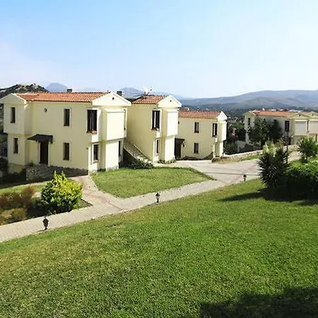 Akay Garden Family Club * Çeşme