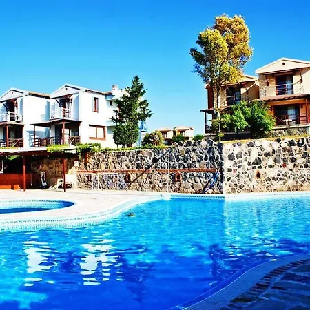 Akay Garden Family Club * Çeşme