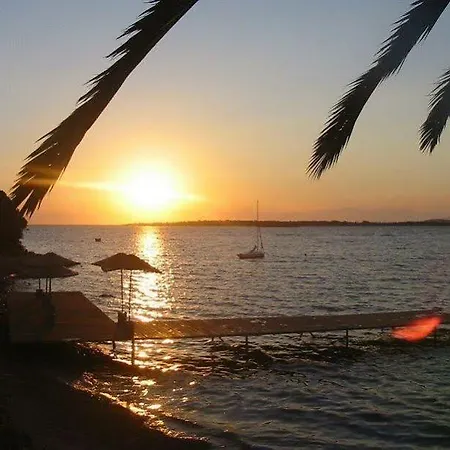 Akay Garden Family Club Hotel Çeşme