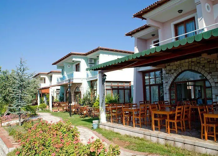 Akay Garden Family Club Hotel Çeşme