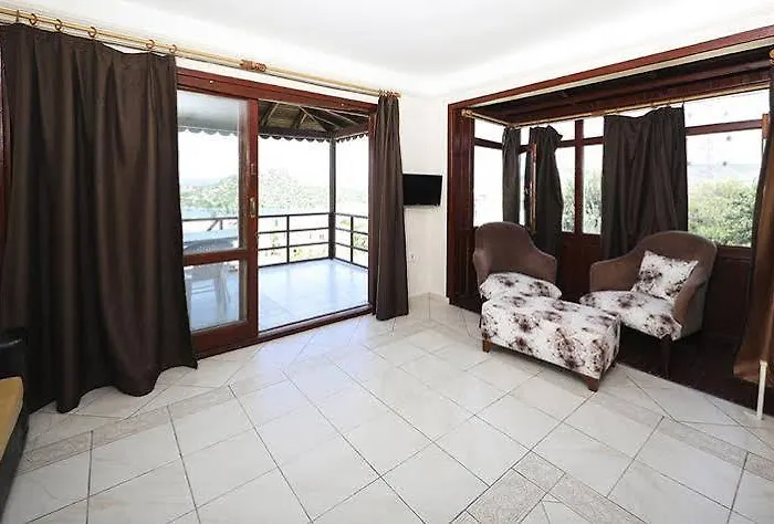 Akay Garden Family Club * Çeşme