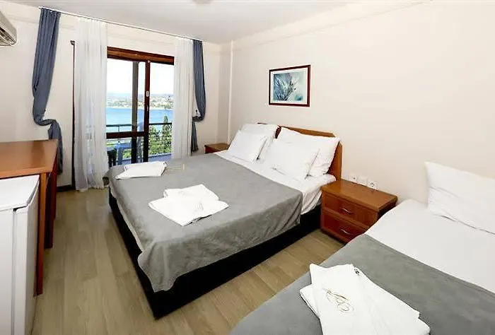 Akay Garden Family Club Hotel Çeşme